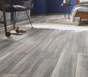 Laminate Floor in Brandon FL